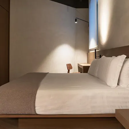 Hotel Dei Barbieri Rome