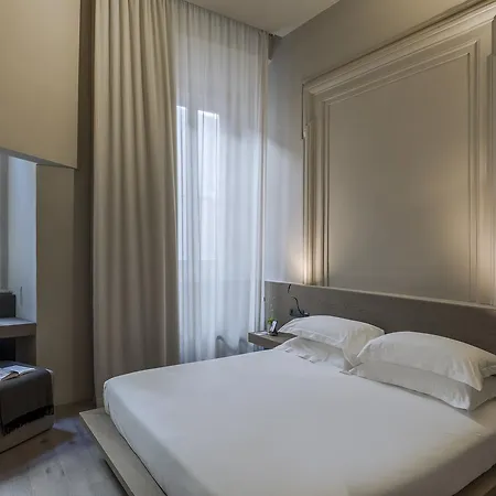 Hotel Dei Barbieri 4*