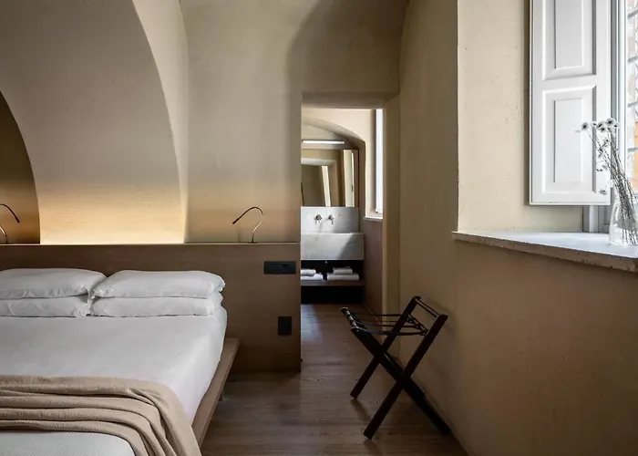 Hotel Dei Barbieri Rome