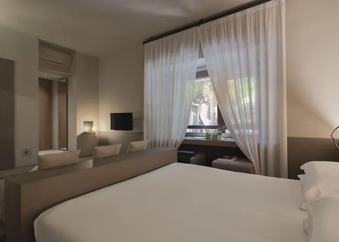 Hotel Dei Barbieri Rome