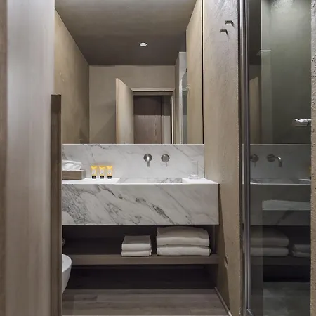 Hotel Dei Barbieri 4*