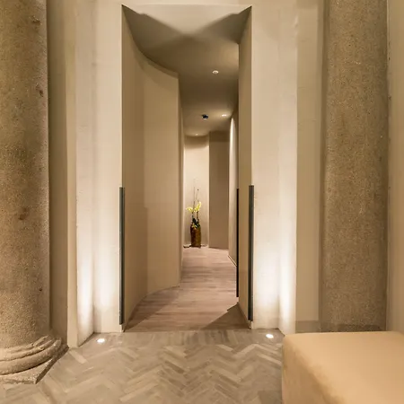 Hotel Dei Barbieri 4*